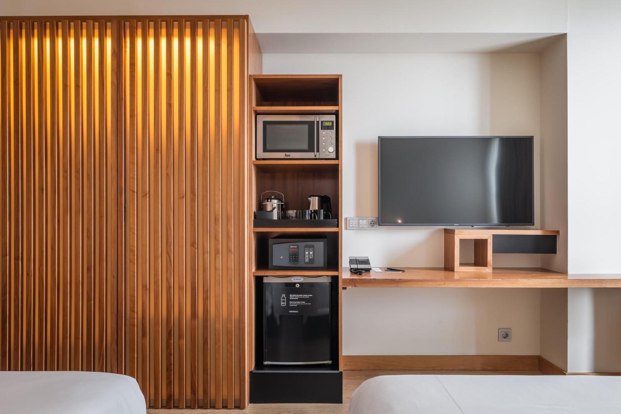 Sb Diagonal Zero 4* Sup Hotel
